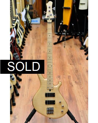 Mensinger Cazpar Piccolo